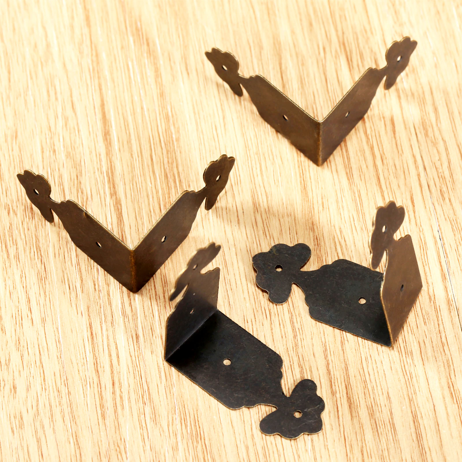 4 قطعة الزخرفية الزاوية حماة ا - مراجعة Furniture Hardware Covers وسعره